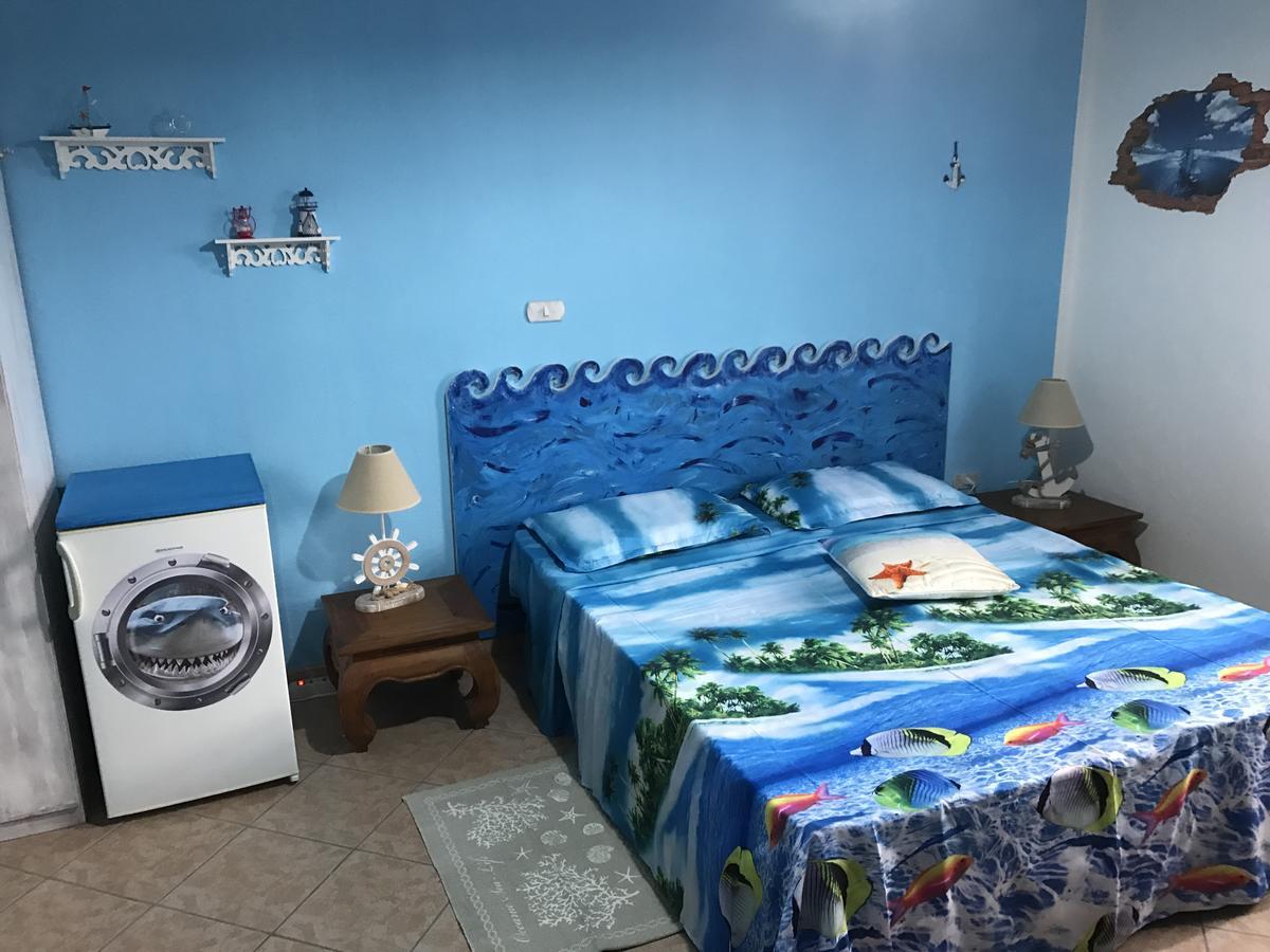 Acquamarina B&B La Maddalena  Eksteriør bilde